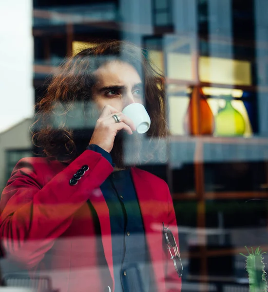 Hipster man drinking coffee — Stock Photo, Image