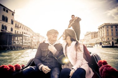 Venedik gondol severler birkaç