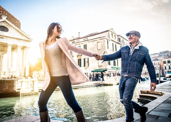 Paar in Venedig — Stockfoto