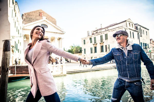 Cuplu în Veneția — Fotografie, imagine de stoc