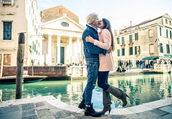 Paar in Venedig — Stockfoto