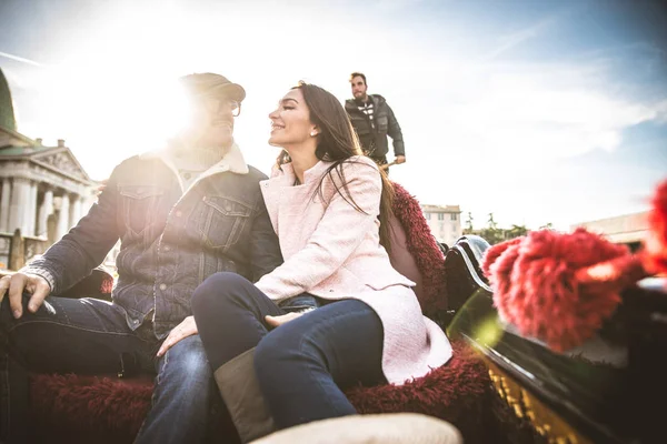 Couple of lovers in venetian gondola — Stock Photo, Image