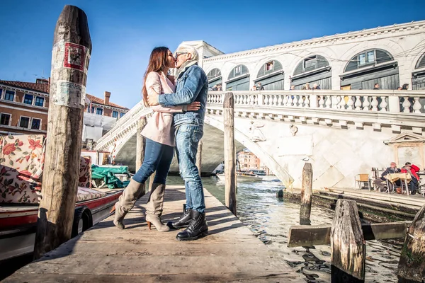 Casal em Veneza — Fotografia de Stock