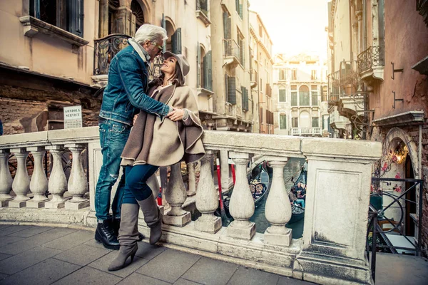 Pareja en Venecia — Foto de Stock