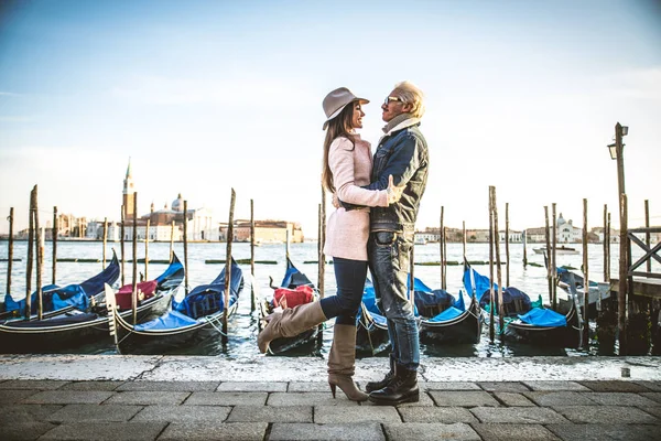 Casal em Veneza — Fotografia de Stock