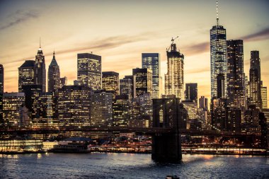 Manhattan gün batımında gökyüzü