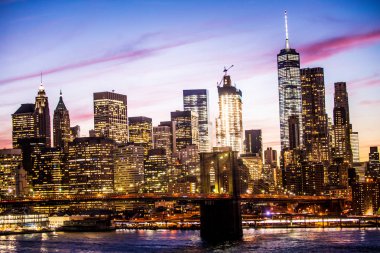 Manhattan gün batımında gökyüzü