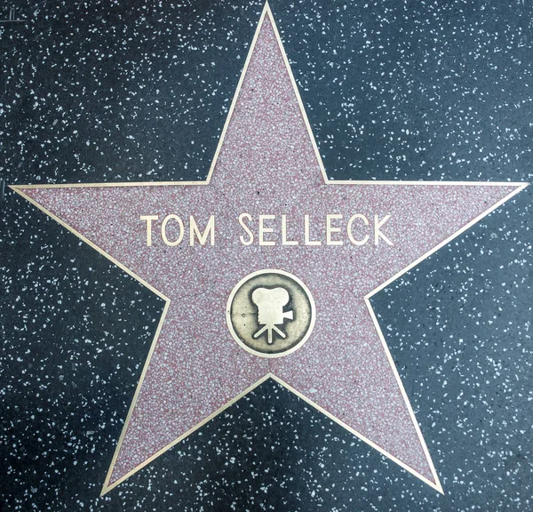 HOLLYWOOD,CA - OCTOBER 08, 2015: Tom Selleck star. In 1958, the Hollywood Walk of Fame was created as a tribute to artists working in the entertainment industry. — Stock Photo, Image