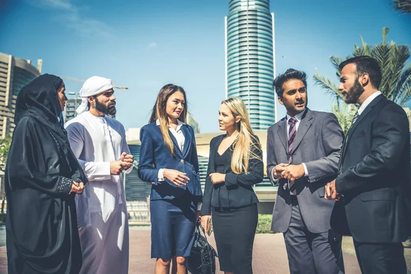 Grupo Multiétnico de Empresarios — Foto de Stock