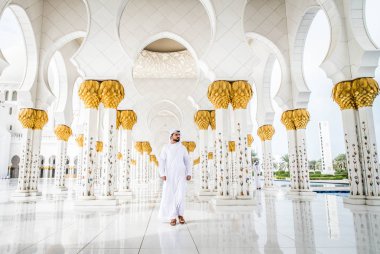Sheikh Zayed cami de Arapça adam