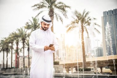 Dubai Arapça işadamı