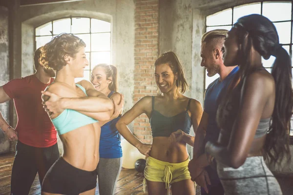 Danseurs professionnels en classe — Photo