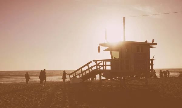 Beach life guard house in California — Stock Photo, Image