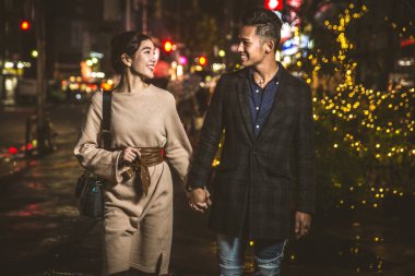 Genç Japon harcama zaman birlikte Tokyo'da Çift