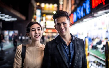 Genç Japon harcama zaman birlikte Tokyo'da Çift