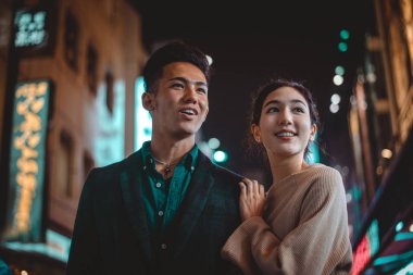 Genç Japon harcama zaman birlikte Tokyo'da Çift