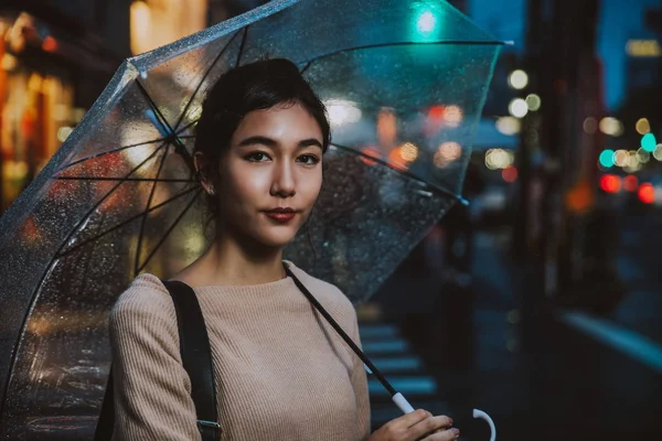 Japonês mulher retrato em tokyo — Fotografia de Stock