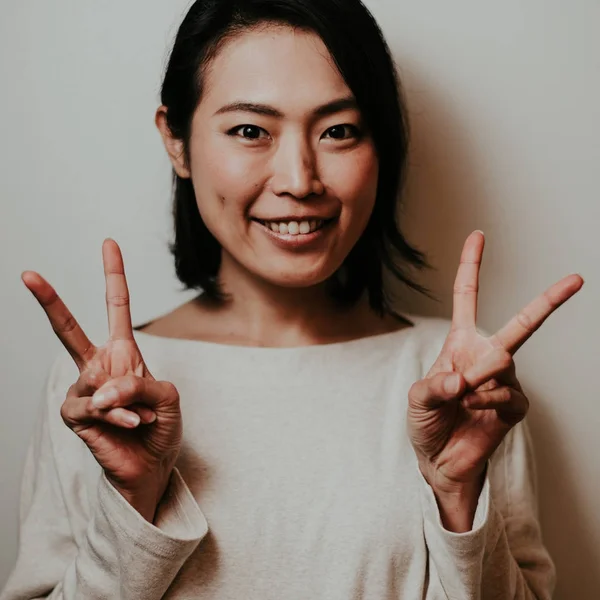 Güzel bir Japon kadın, yaşam tarzı anlar — Stok fotoğraf