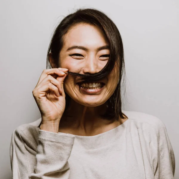 Mujer japonesa hermosa, momentos de estilo de vida — Foto de Stock