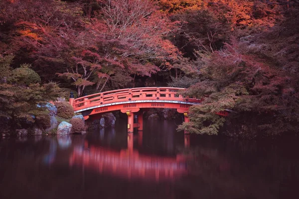 Traditional japanese bridge in Kyoto — Stock Photo, Image