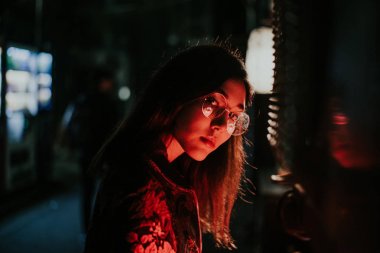 Güzel Asyalı Japon kız sokak Portreler