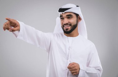 Arapça yakışıklı adam stüdyo Portreler
