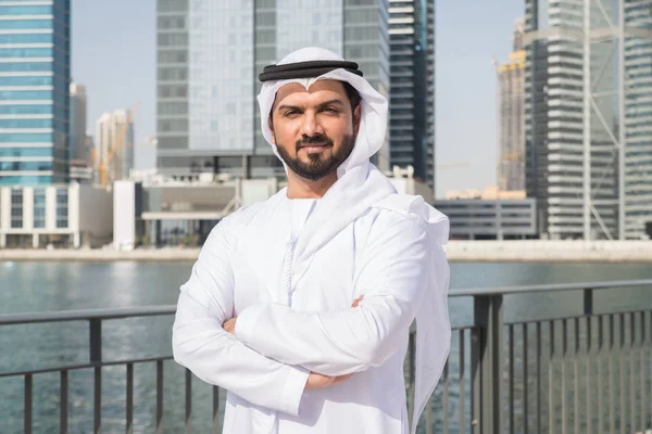 Emirati uomo d'affari ritratto — Foto Stock