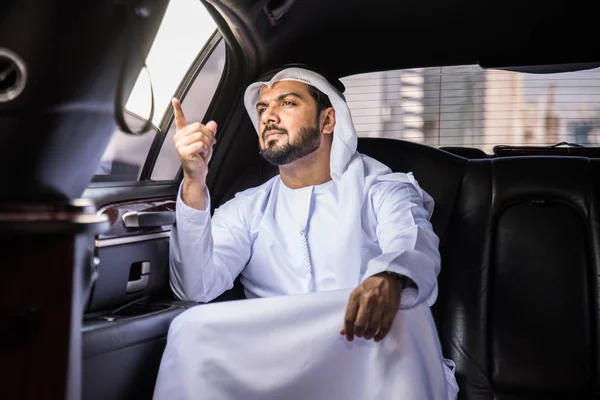 Retrato de empresário Emirati — Fotografia de Stock