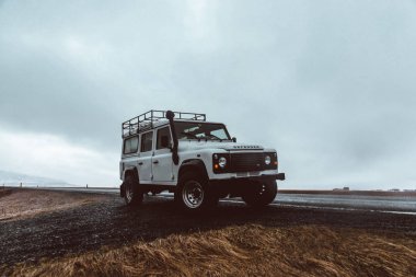 Reykjavik İzlanda, 14 Nisan 2018. Land rover defender jeep