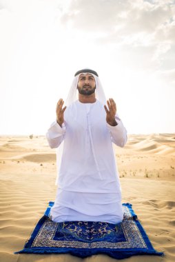 Arabic men in the desert