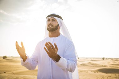 Arabic men in the desert