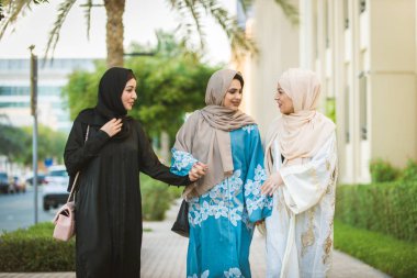 Arabic women in Dubai