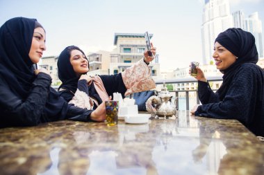Arabic women in Dubai