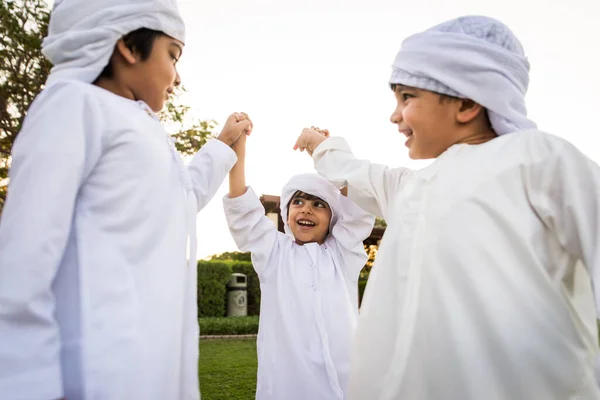 Group of middle eastern kids in Dubai — 스톡 사진