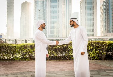 Two men with kandora in Dubai