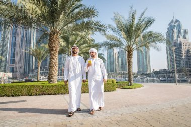 Two men with kandora in Dubai