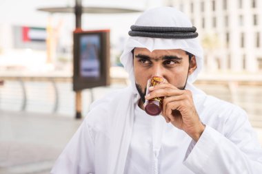 Two men with kandora in Dubai