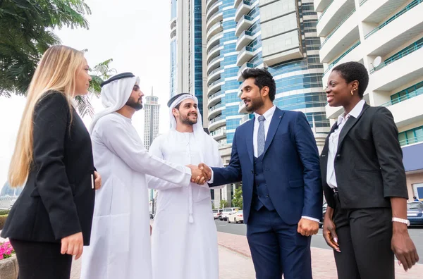 Group of businessmen in Dubai — 스톡 사진