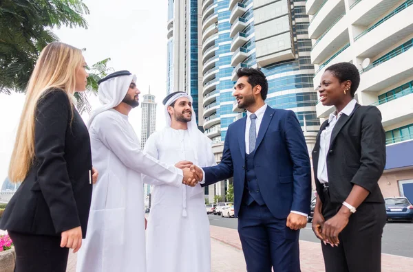 Group of businessmen in Dubai — 스톡 사진