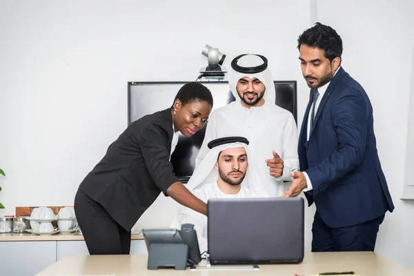 Business meeting in Dubai — Stock Photo, Image