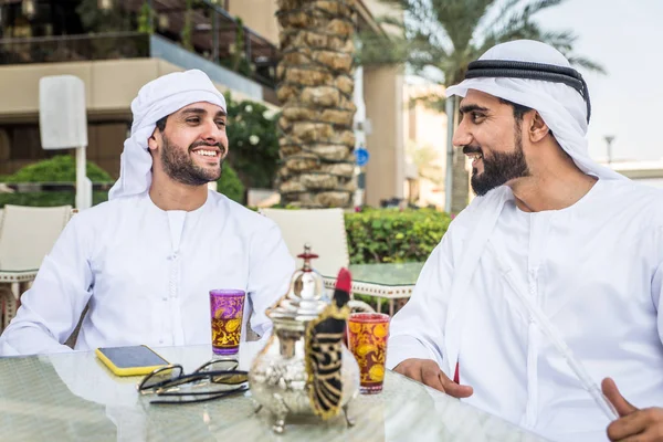 Two men with kandora in Dubai — 스톡 사진