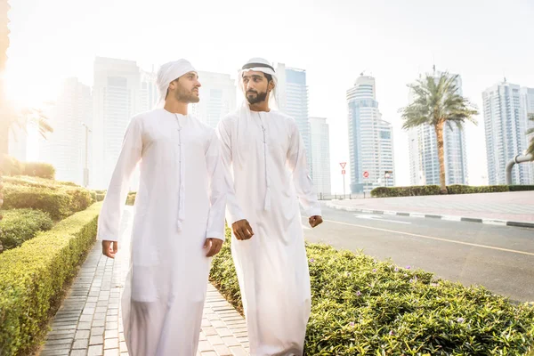 Two men with kandora in Dubai — 스톡 사진