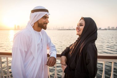 Arabic couple dating in Dubai