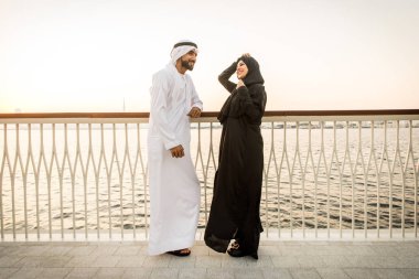 Arabic couple dating in Dubai