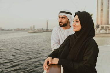 Arabic couple dating in Dubai