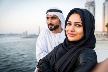 Arabic couple dating in Dubai
