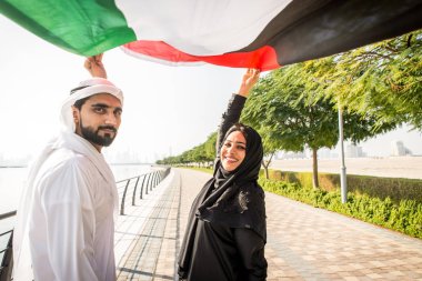 Arabic couple dating in Dubai