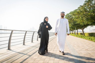 Arabic couple dating in Dubai
