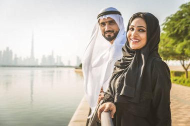 Arabic couple dating in Dubai