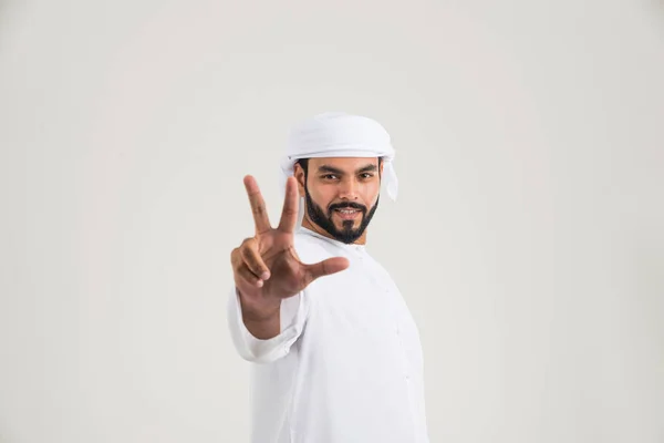 Emirates people in studio — Stockfoto